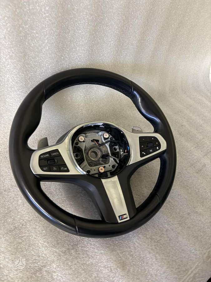BMW X7 steering wheel