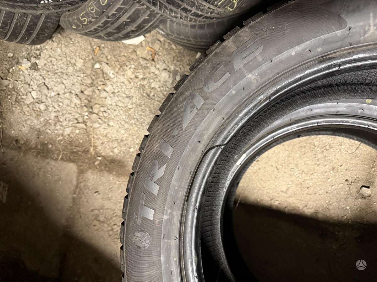 -Kita- Triace, winter 275/50 R20