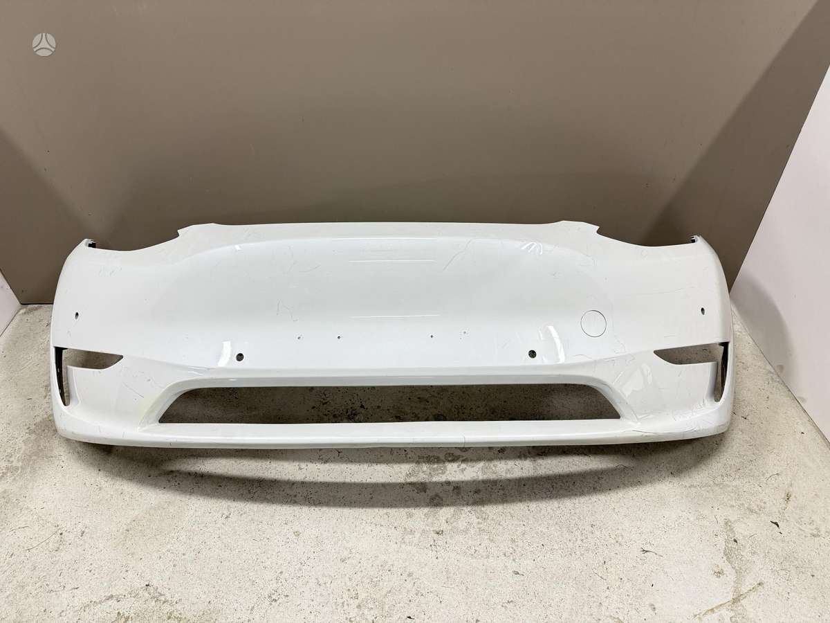 Tesla Model Y kėbulo dalys