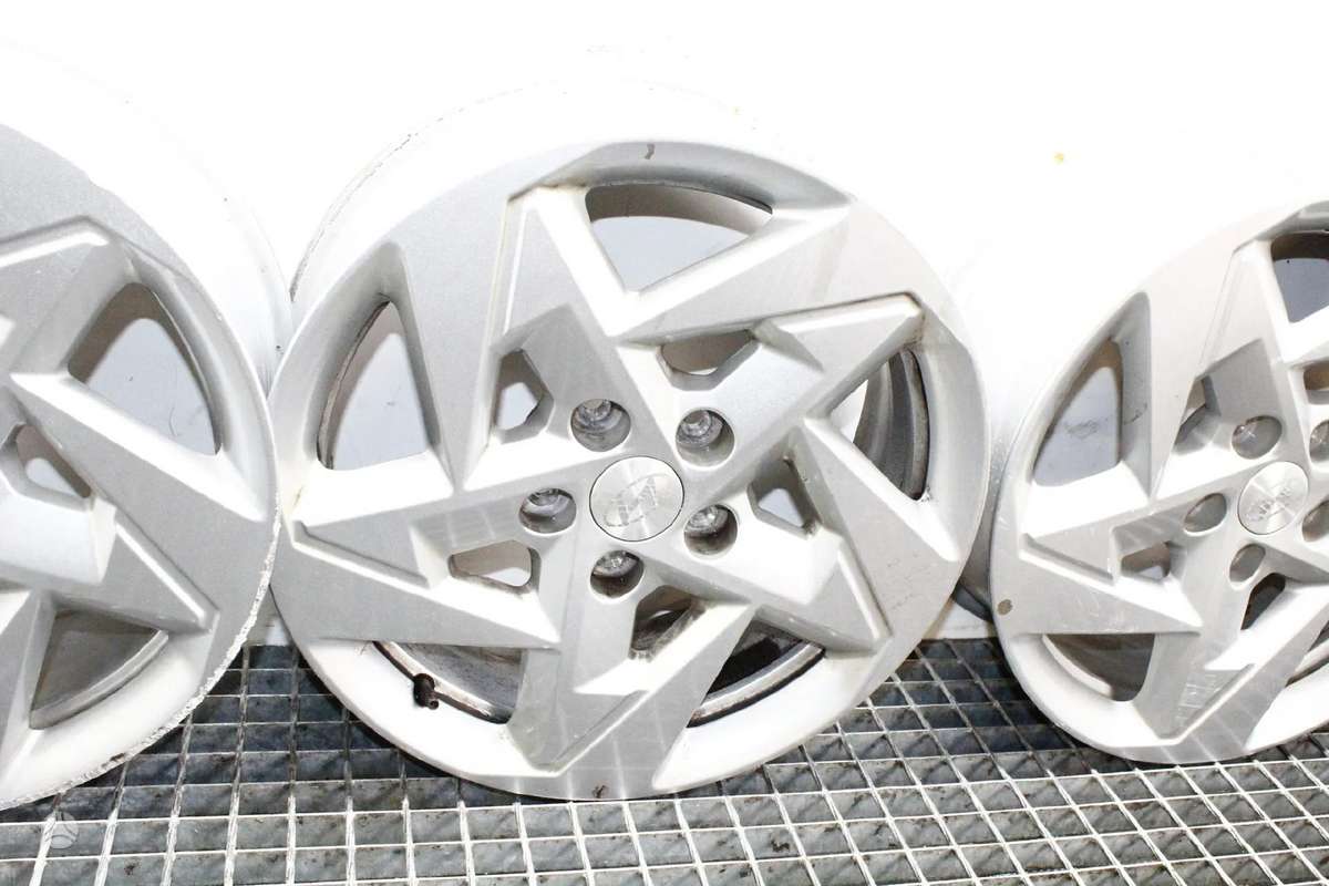 Hyundai KONA, light alloy, R17