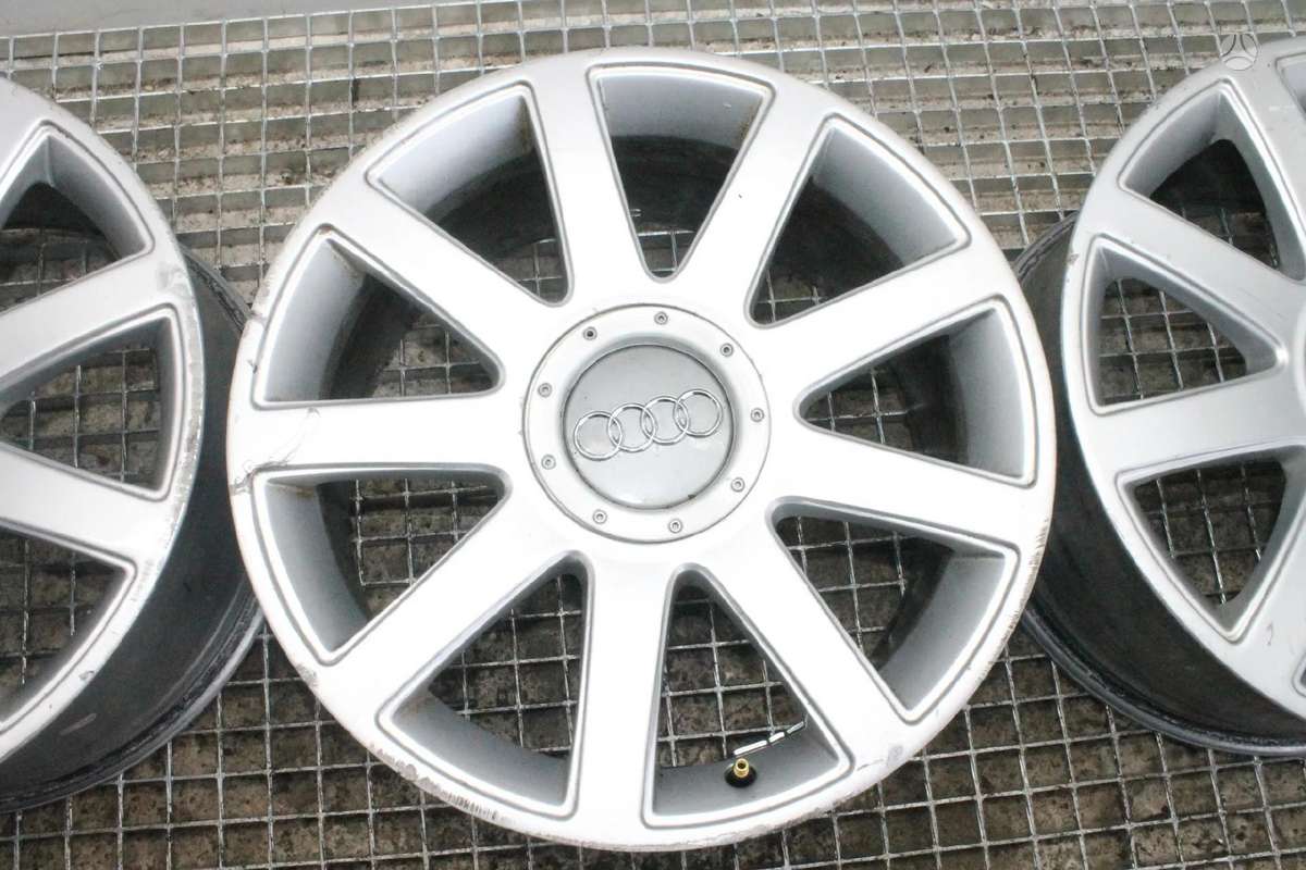 Audi TT, light alloy, R18