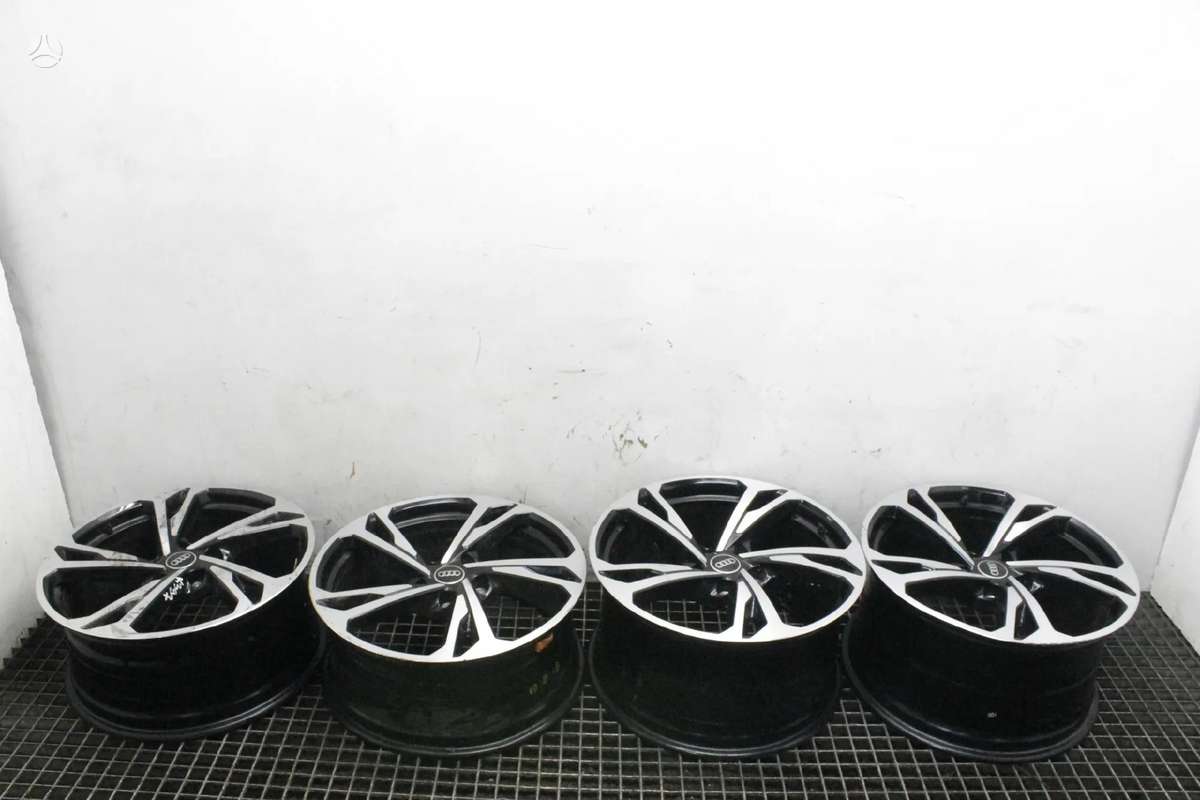 Audi E-TRON GT, light alloy, R20