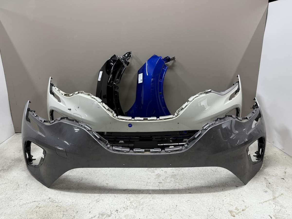 Renault Captur bumpers, fenders, front grill