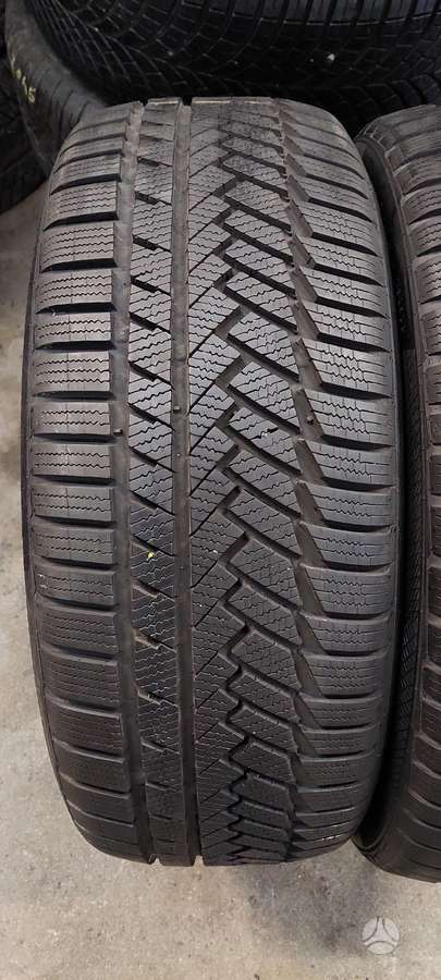 Continental, winter 235/45 R20