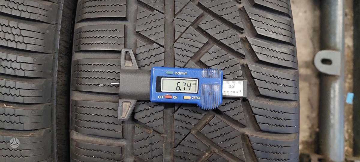 Continental, winter 235/45 R20