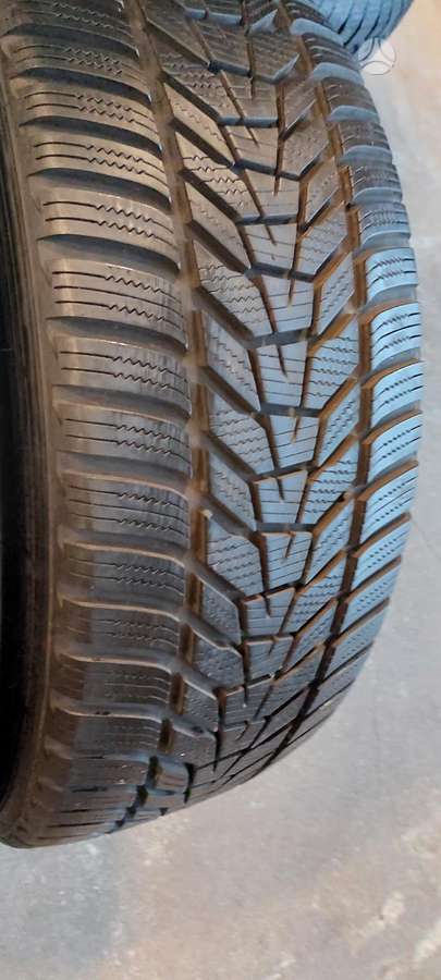Hankook, winter 225/45 R19