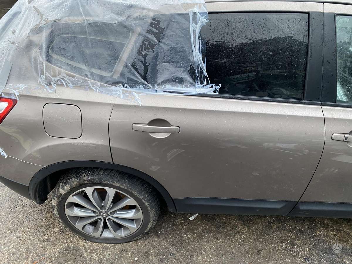 Nissan Qashqai dalimis