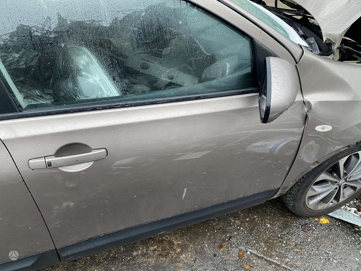 Nissan Qashqai по частям
