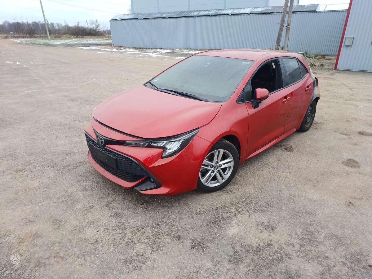 Toyota Corolla kėbulo dalys