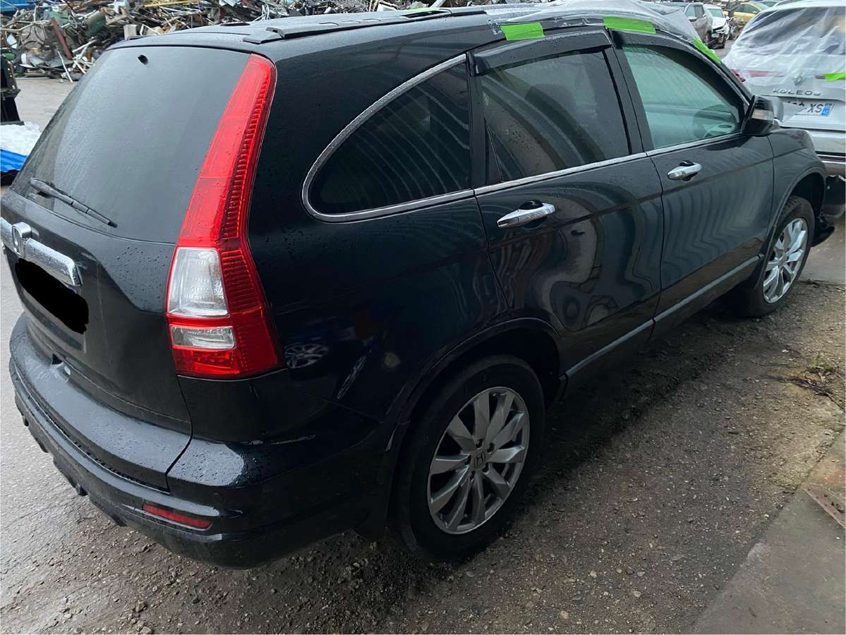 Honda CR-V dalimis