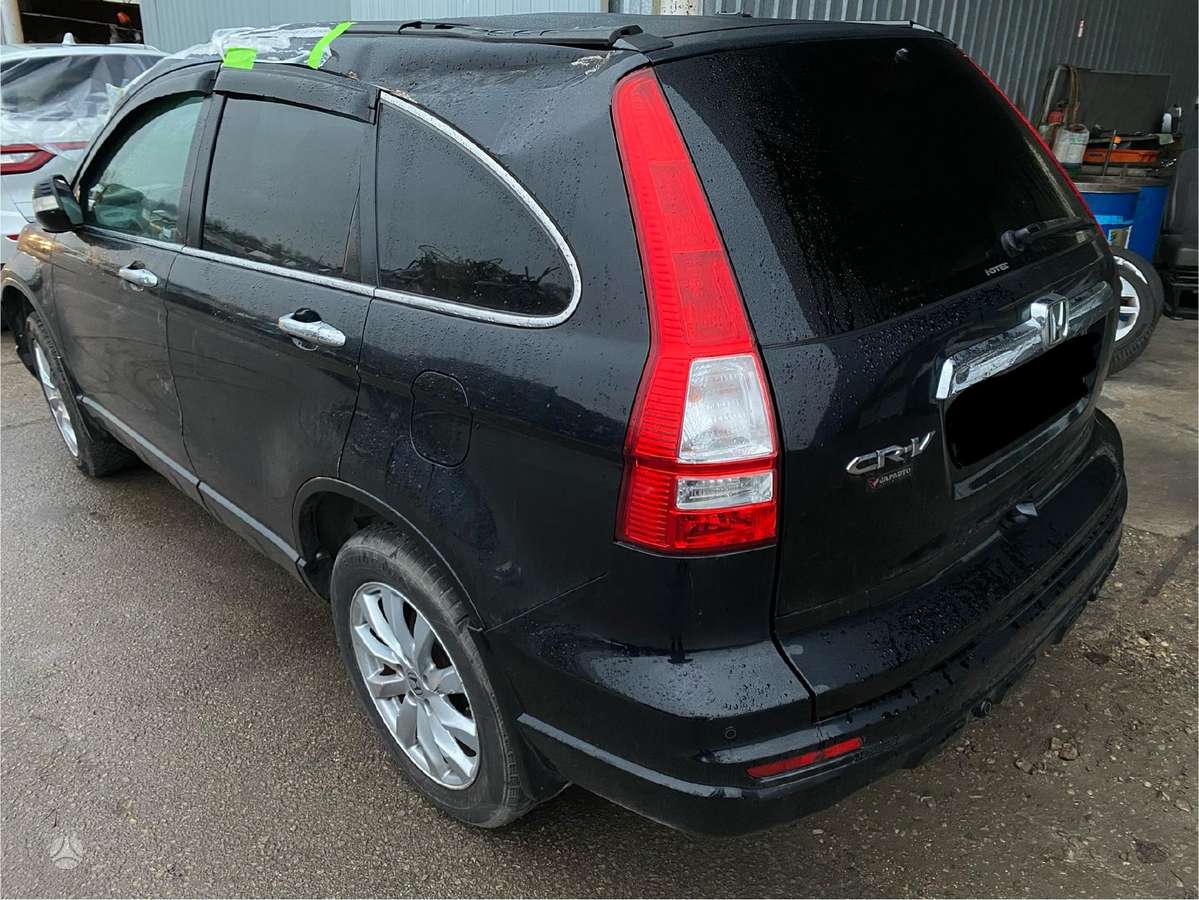 Honda CR-V dalimis