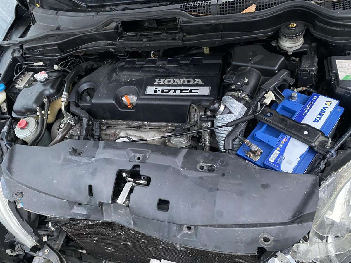 Honda CR-V dalimis