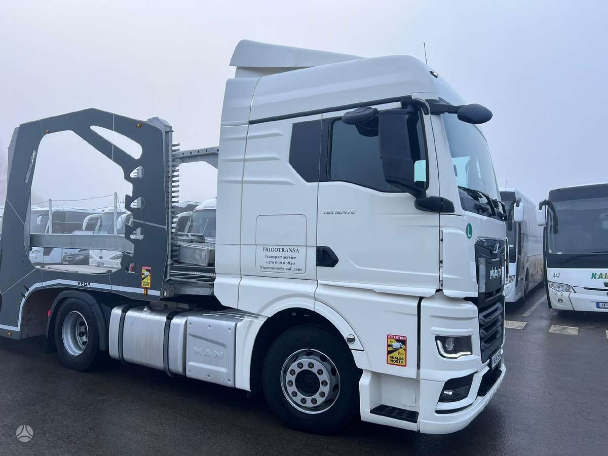 MAN TGX, double sleeper