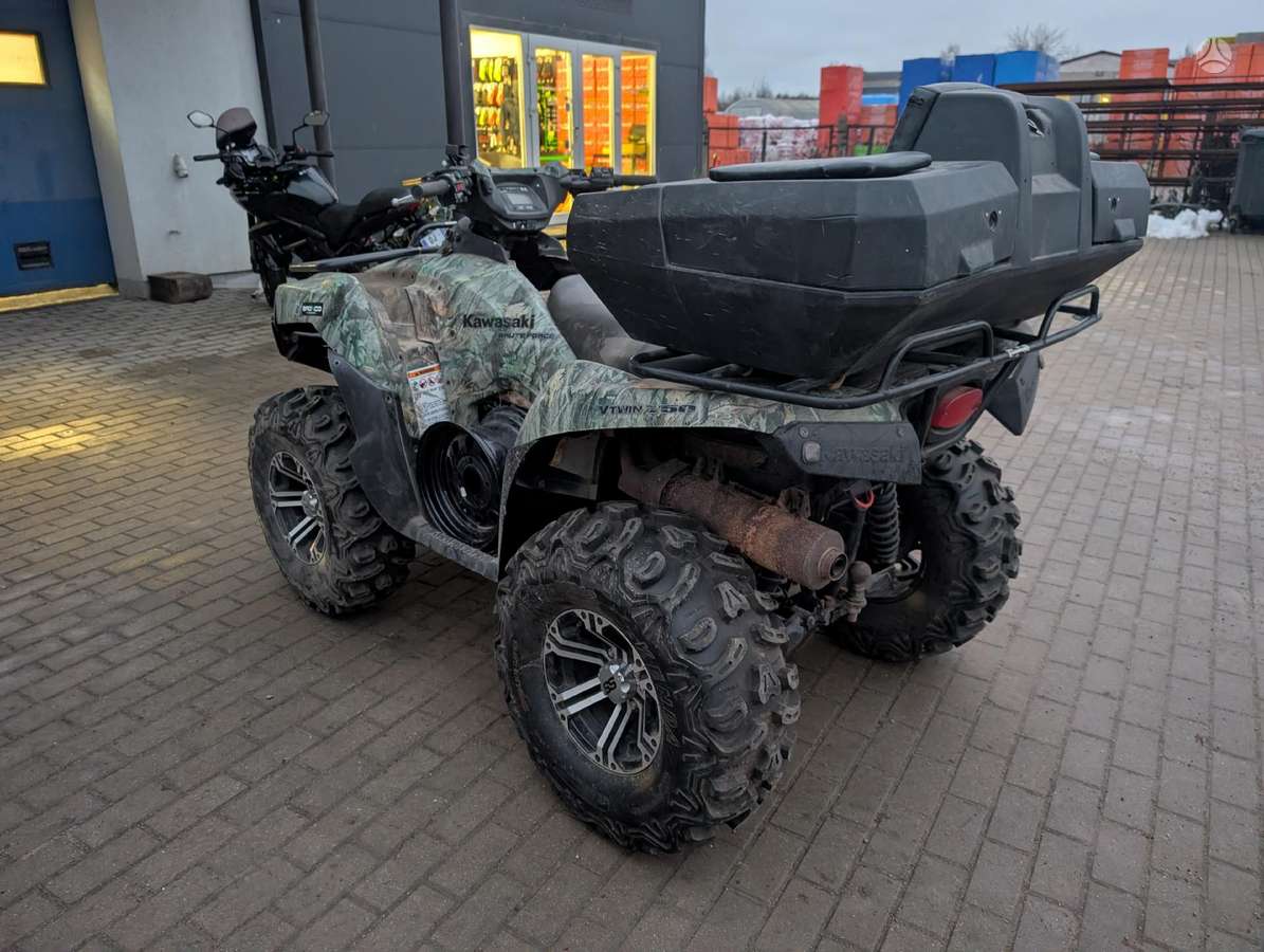 Kawasaki Brute Force, квадроциклы