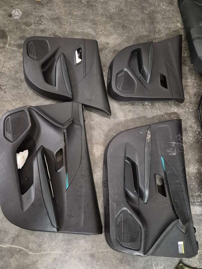 Peugeot 208 for parts