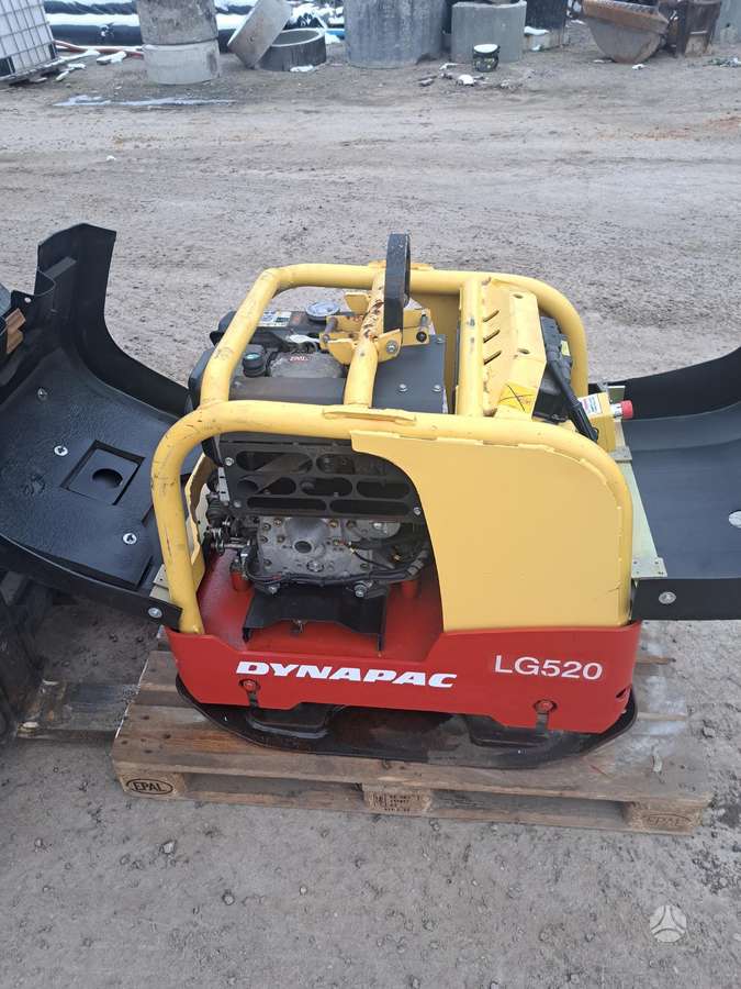 Dynapac LG520, vibrator / compactor