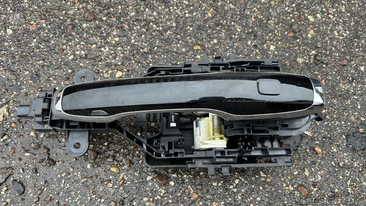 Volvo XC90 детали кузова