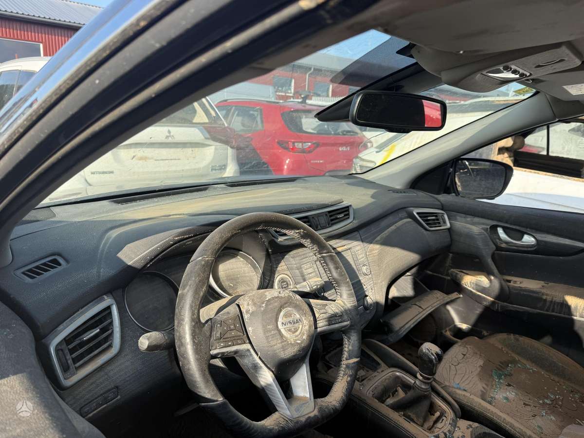 Nissan Qashqai dalimis