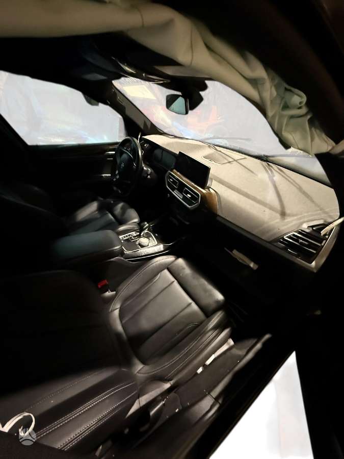 BMW X3 rezerves daļās