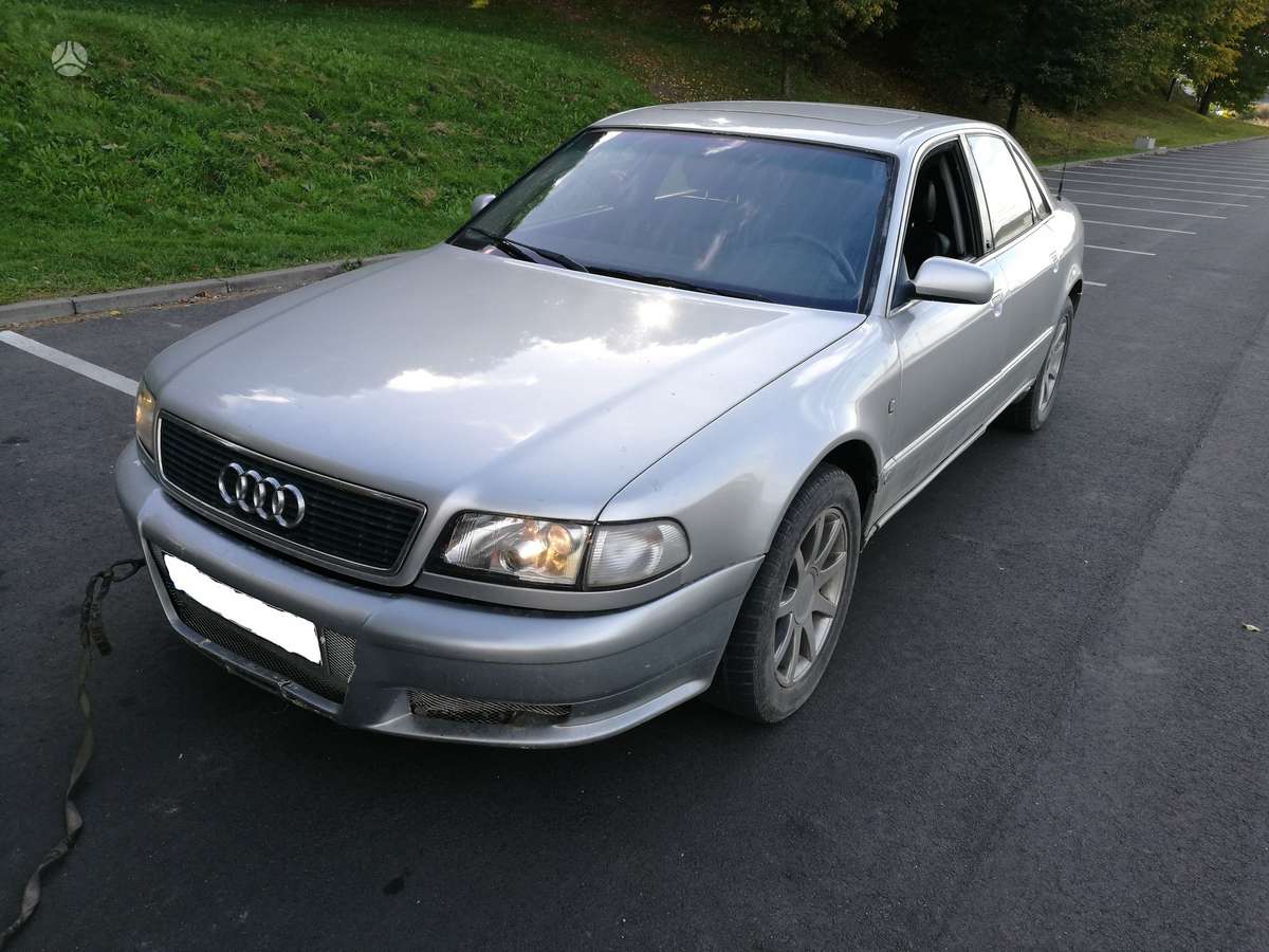 Audi A8