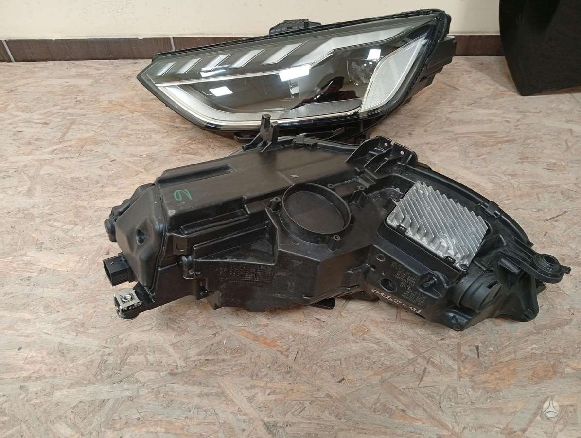 Audi A4 lights