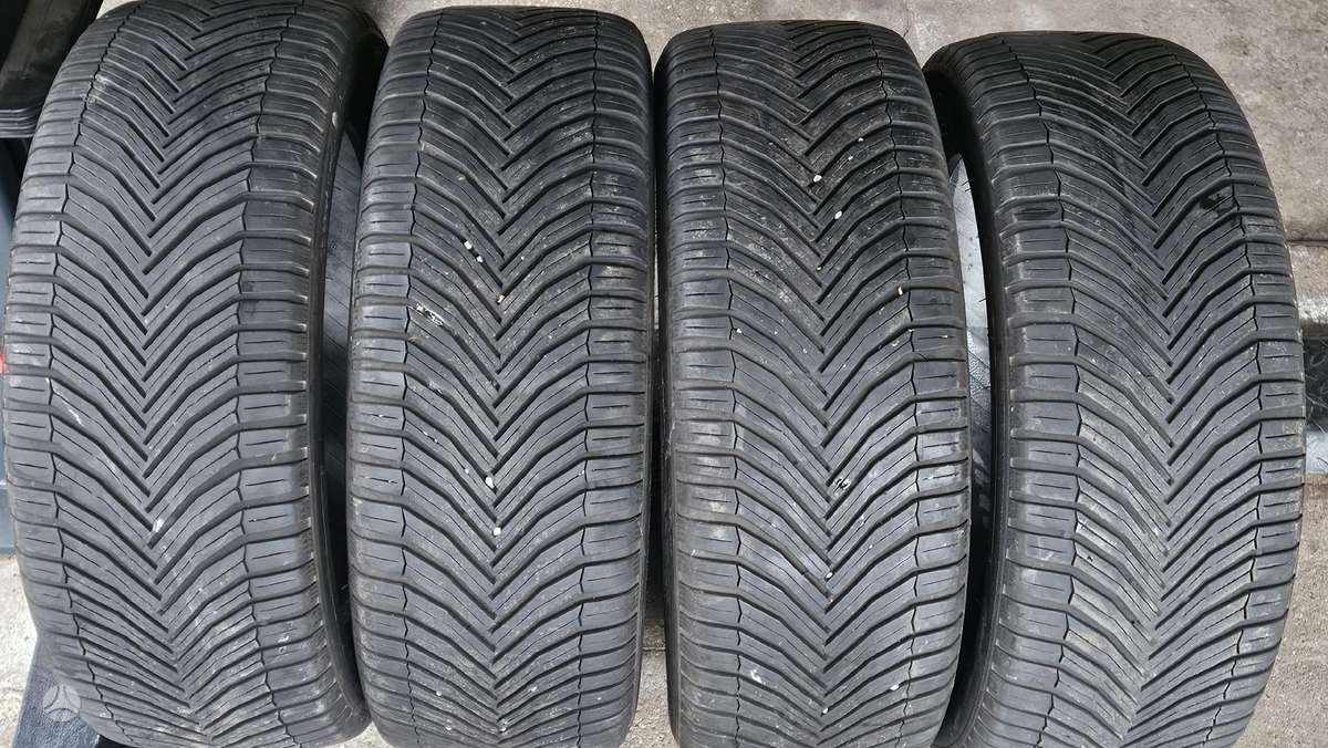 Michelin CROSS CLIMATE Suv, winter 235/50 R19
