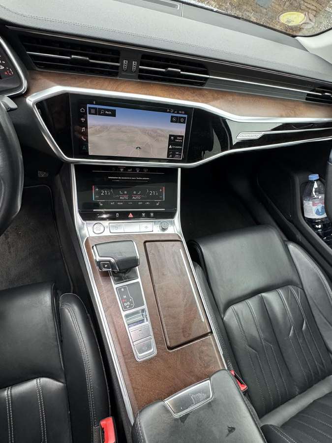 Audi A6, 3.0 l., Седан