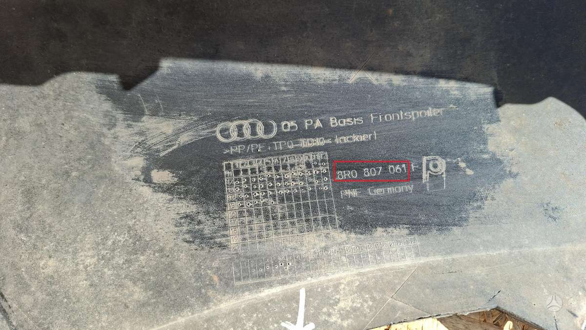 Audi Q5, 8R0807061, Cen29789
