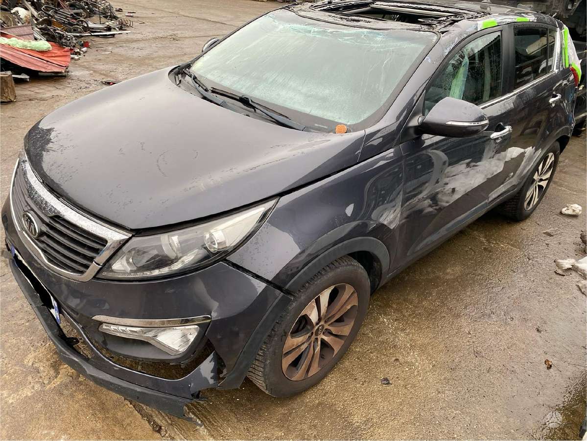 Kia Sportage for parts