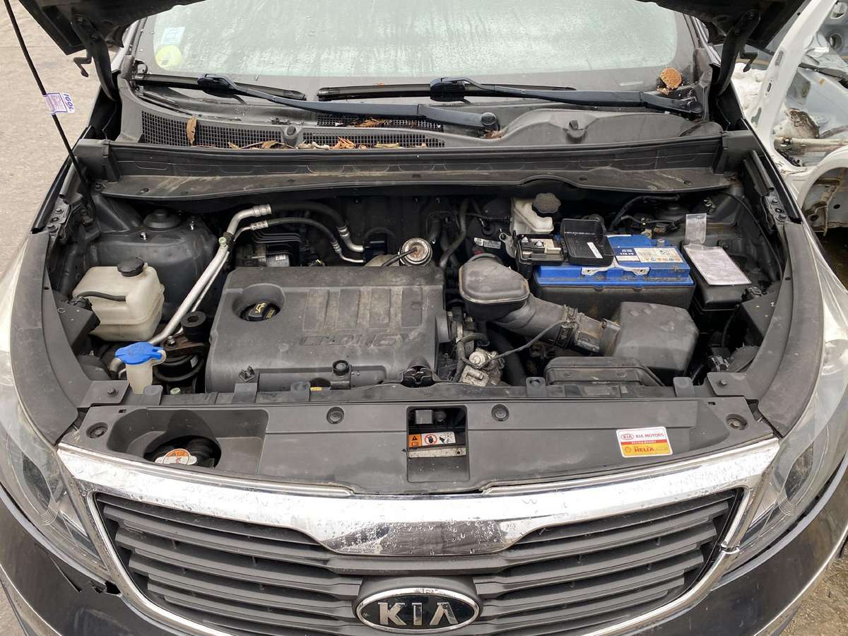 Kia Sportage for parts