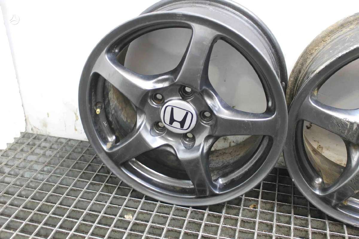 Honda S2000, lengvojo lydinio, R16