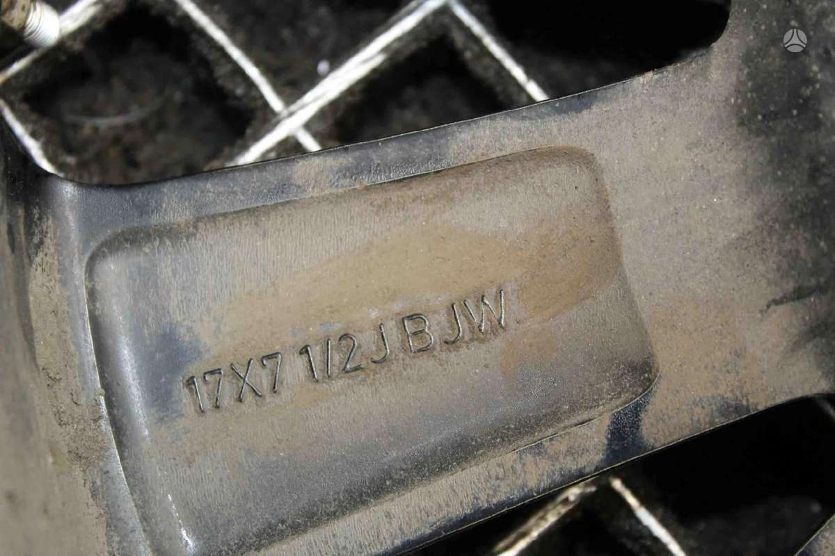 Toyota Corolla, light alloy, R17