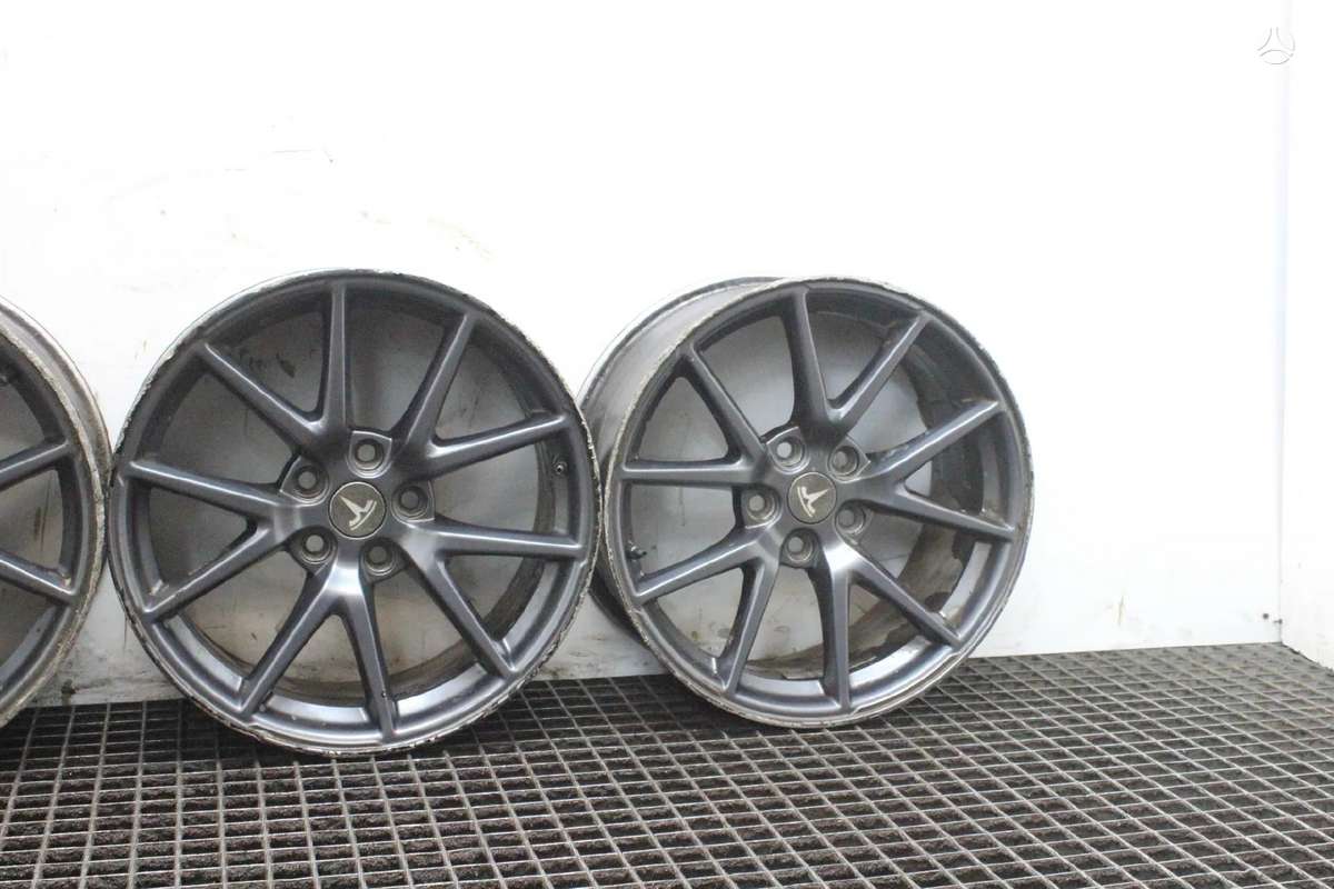 TESLA, light alloy, R18