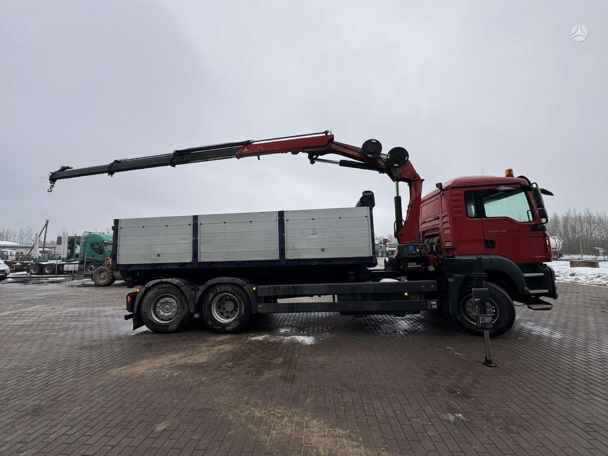 MAN TGA 26.320 6x2/4, самосвалы с краном