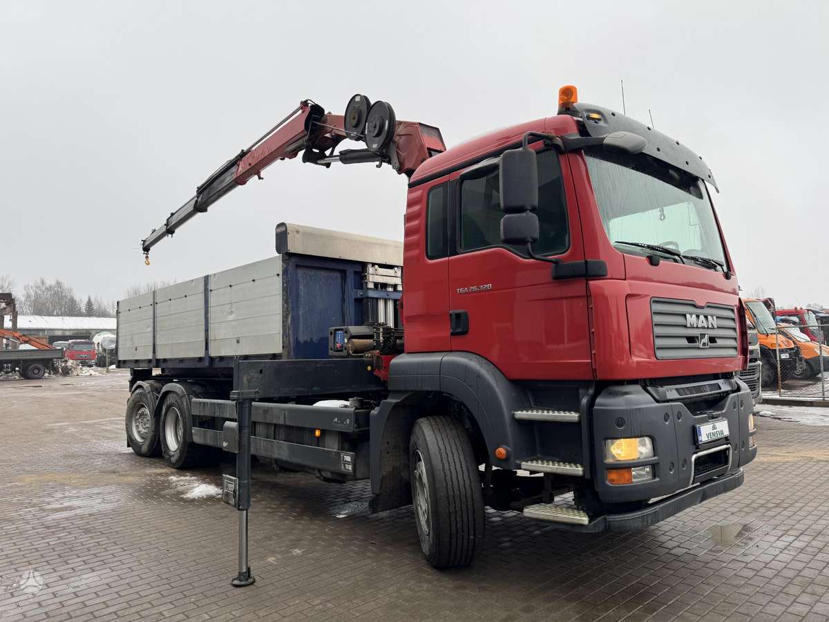 MAN TGA 26.320 6x2/4, самосвалы с краном