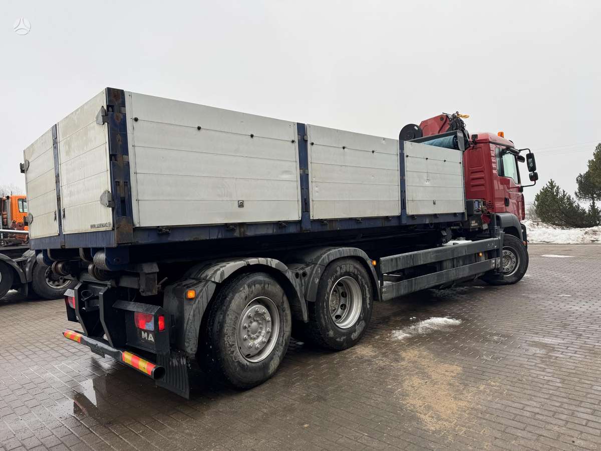 MAN TGA 26.320 6x2/4, самосвалы с краном