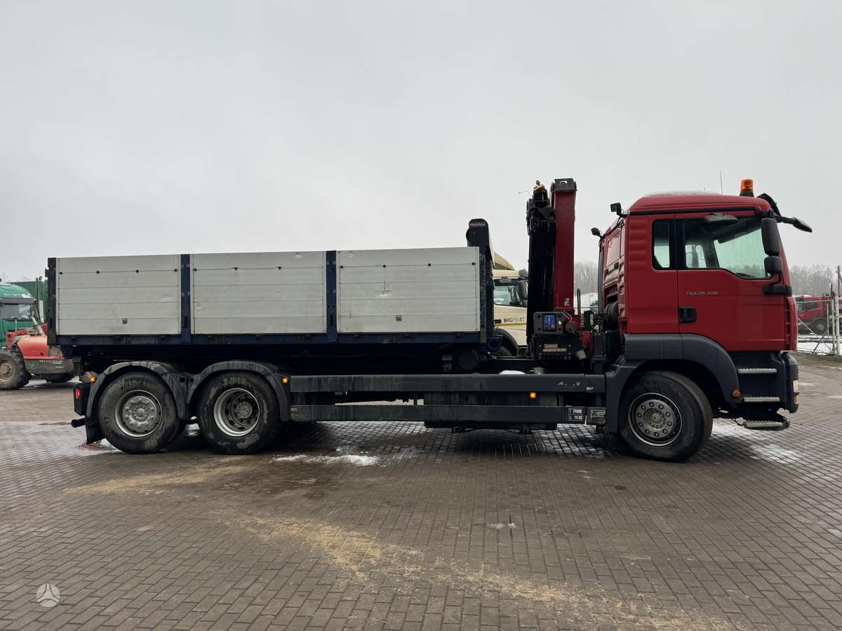 MAN TGA 26.320 6x2/4, самосвалы с краном