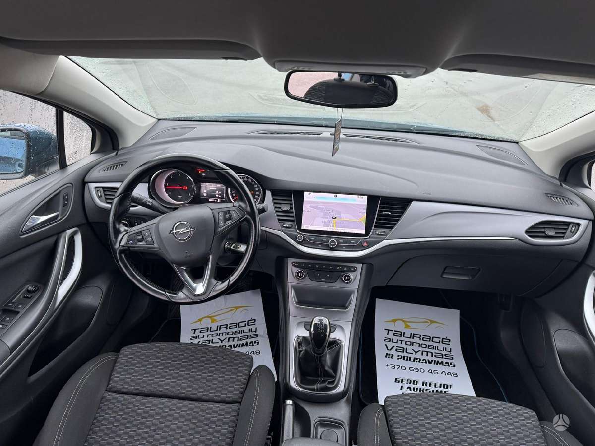 Opel Astra, 1.6 l., Хэтчбек