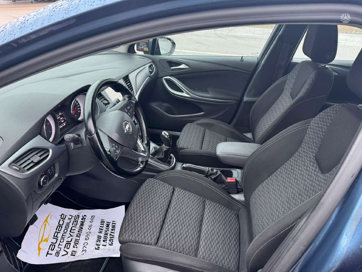 Opel Astra, 1.6 l., Хэтчбек