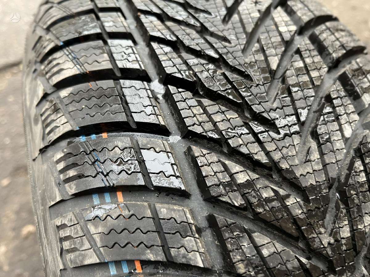 Goodyear UG Performance 3, зимние 225/55 R17
