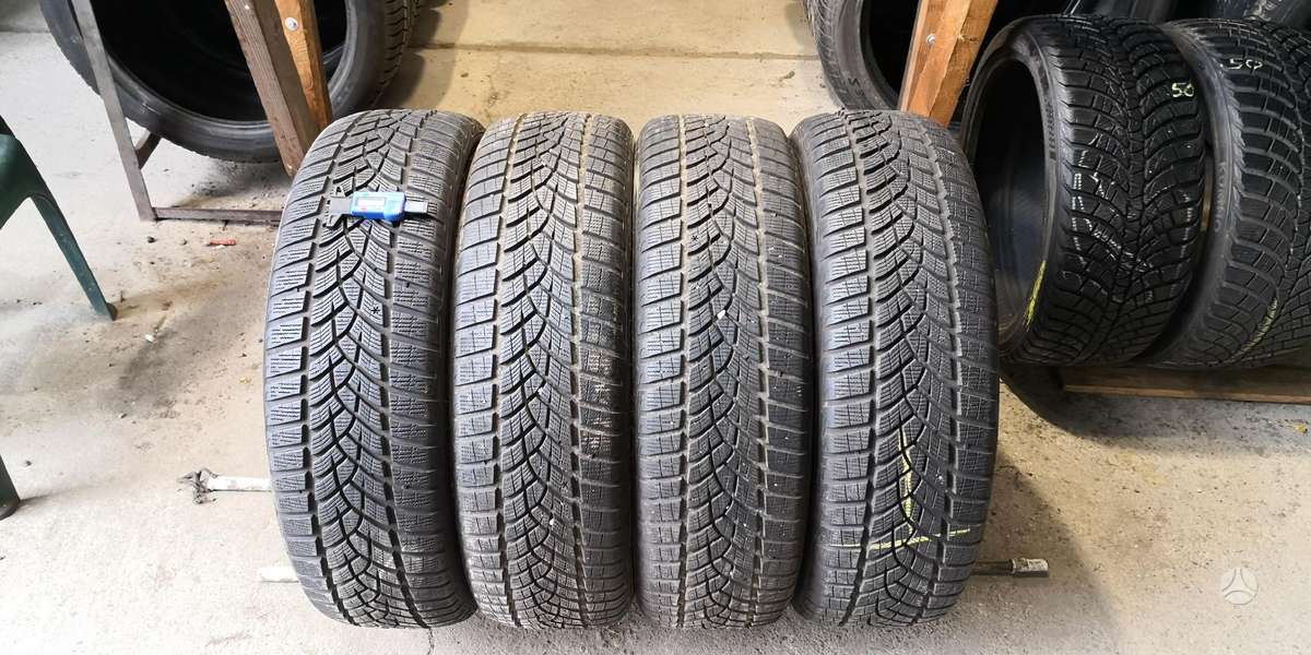 Goodyear Ultra Grip  Performance suv, всесезонные 215/65 R17