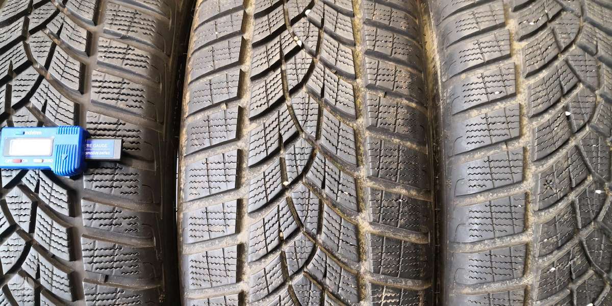 Goodyear Ultra Grip  Performance suv, всесезонные 215/65 R17