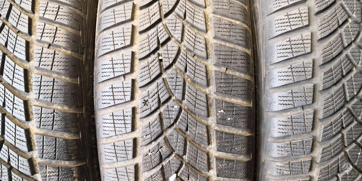 Goodyear Ultra Grip  Performance suv, всесезонные 215/65 R17
