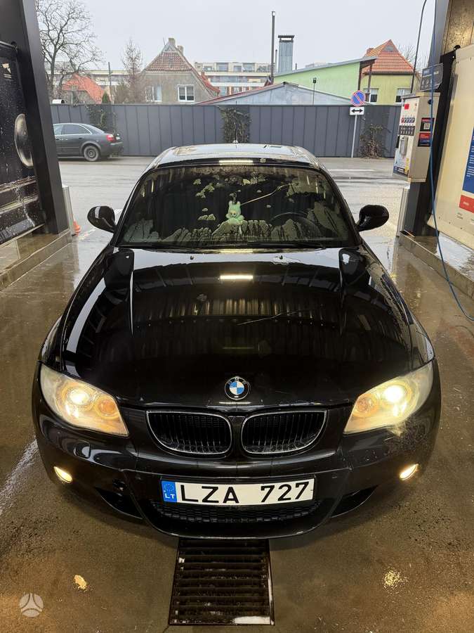 BMW 118, 2.0 l., Хэтчбек