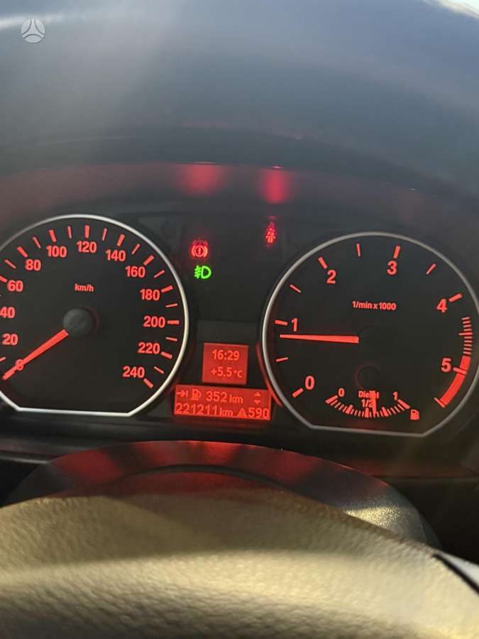 BMW 118, 2.0 l., hatchback