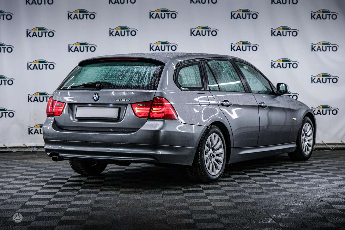 BMW 318, 2.0 l., Универсал