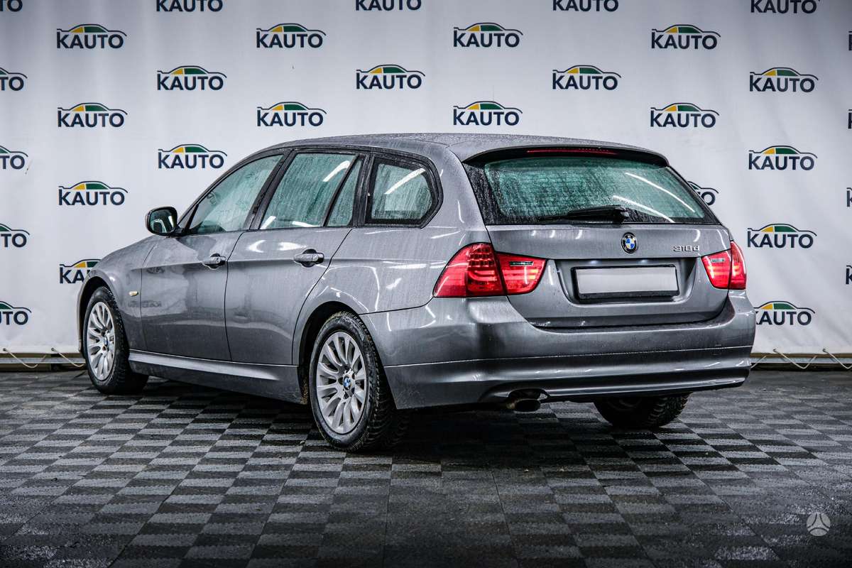 BMW 318, 2.0 l., Универсал