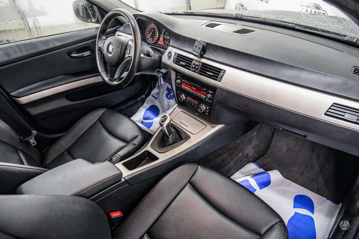 BMW 318, 2.0 l., Универсал