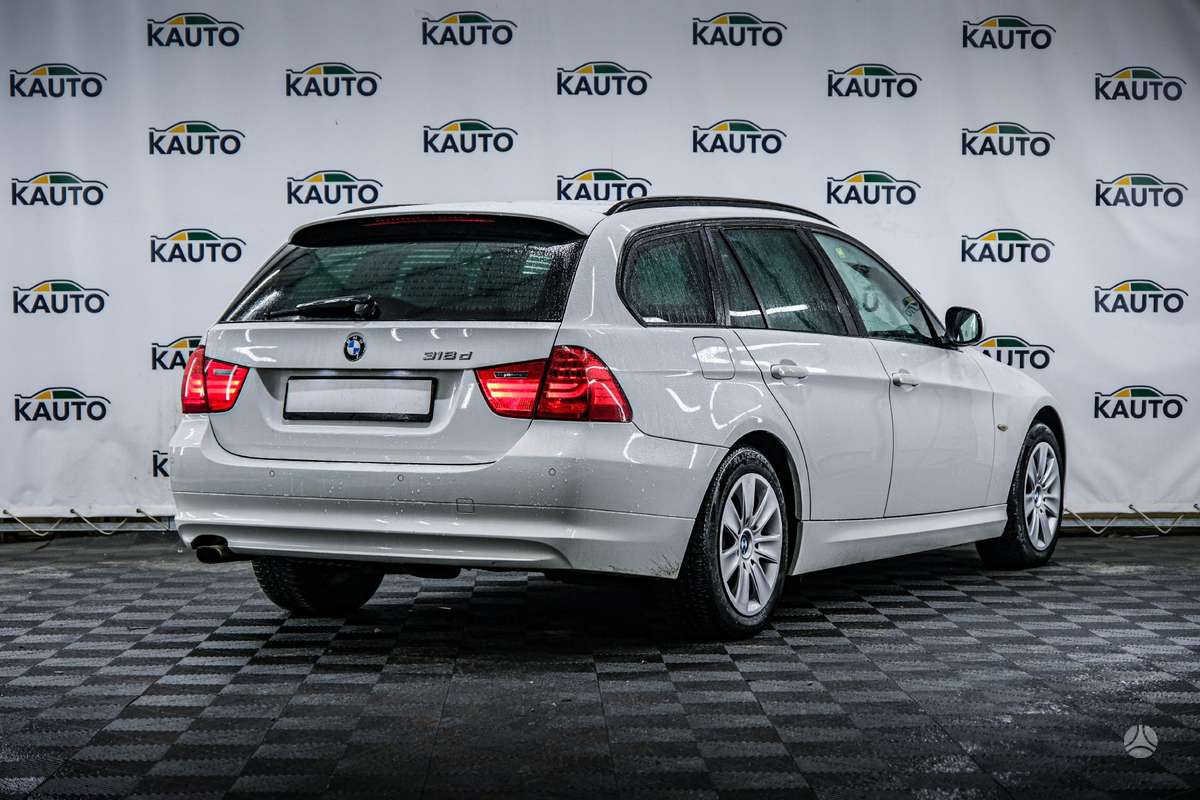 BMW 320, 2.0 l., wagon