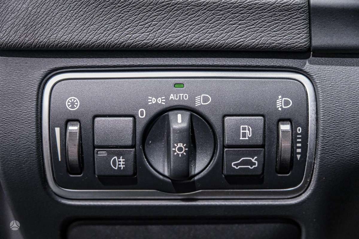 Volvo V60, 2.0 l., Универсал